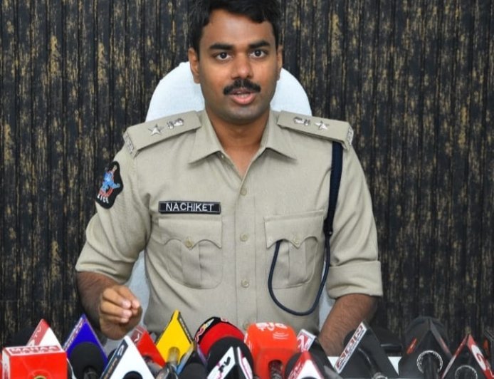 కోడి పందాలు, జూదం నిర్వహించినా, పందెం బరులు ఏర్పాటు చేసినా కఠిన చర్యలు